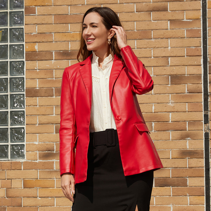 Damen nan taillierter Blazer aus Kunstleder mit Reverskragen und Pattentaschen Echo Archiv