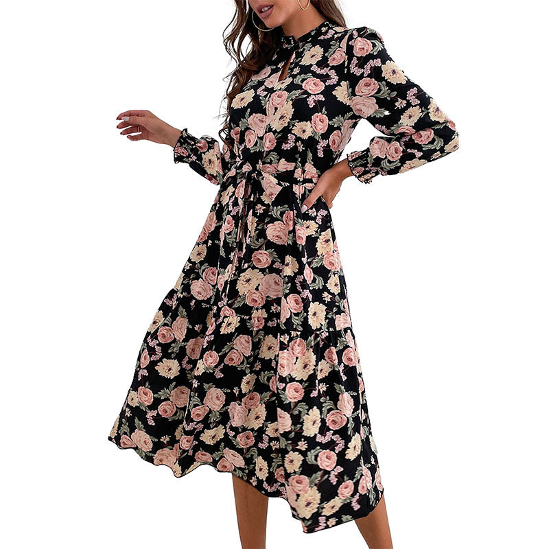 Damen Blumenkleid mit Rüschen und langen Ärmeln Echo Archiv