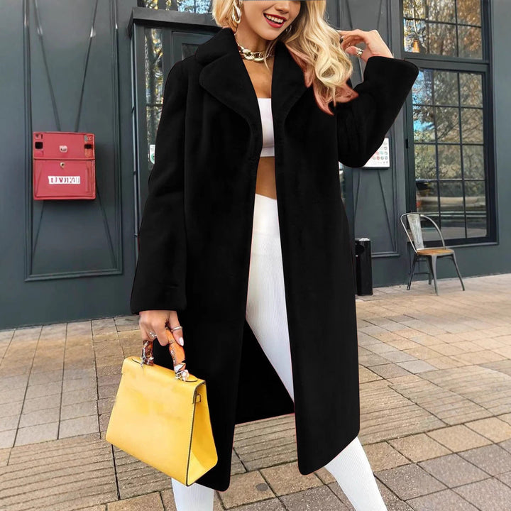 Damen Kuschelige Oversized Jacke aus weichem Material Echoarchiv