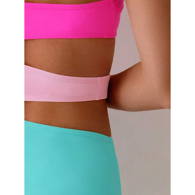 Damen Einseitiger Badeanzug mit hohem Beinausschnitt und modischem Cut-Out Echo Archiv