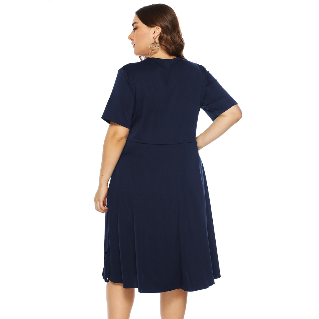 Damen elegantes Kleid mit Ausschnitt und Rüschensaum Echo Archiv