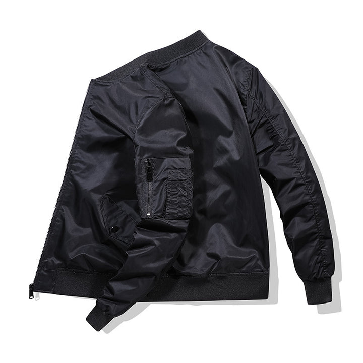 Herren Piloten-Bomberblouson aus technischem Nylon mit kontrastierendem Innenfutter, Ärmeltasche und Rippbündchen Echo Archiv