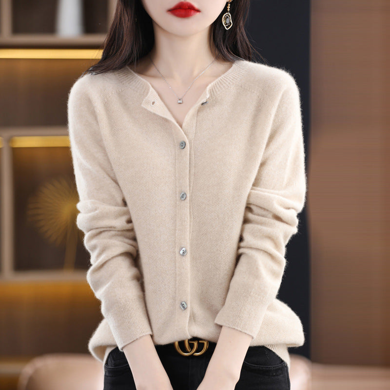 Damen Kurzgeschnittener Cardigan in Mohair‑Optik mit Rundhalsausschnitt und Perlmuttknöpfen Echoarchiv