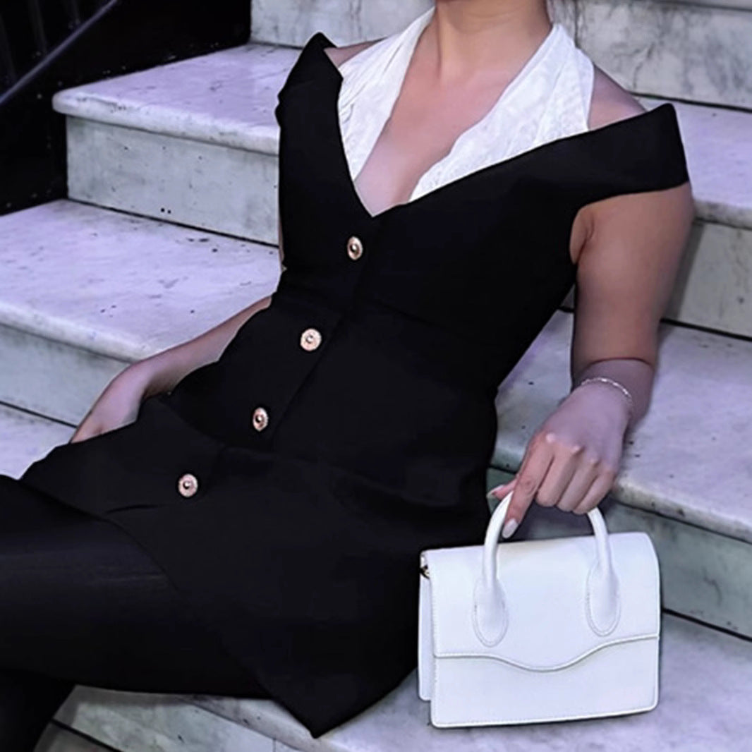 Damen Minikleid mit schickem trägerlosen Ausschnitt und eleganter Knopfverschluss Echo Archiv