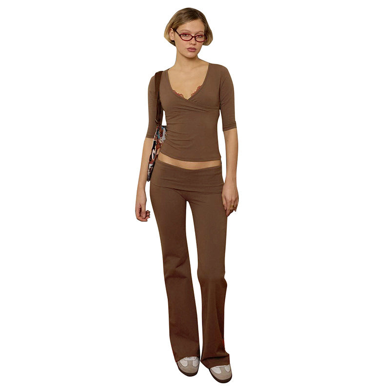 Damen lässiges Set aus elegantem Oberteil und fließenden Schlaghosen Echo Archiv