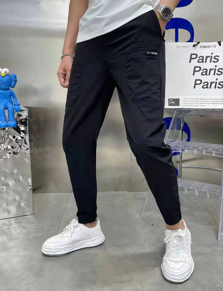 Herren nan sportive Cargojoggerhose mit elastischem Bund, Kordelzug und konischem Beinabschluss Echo Archiv
