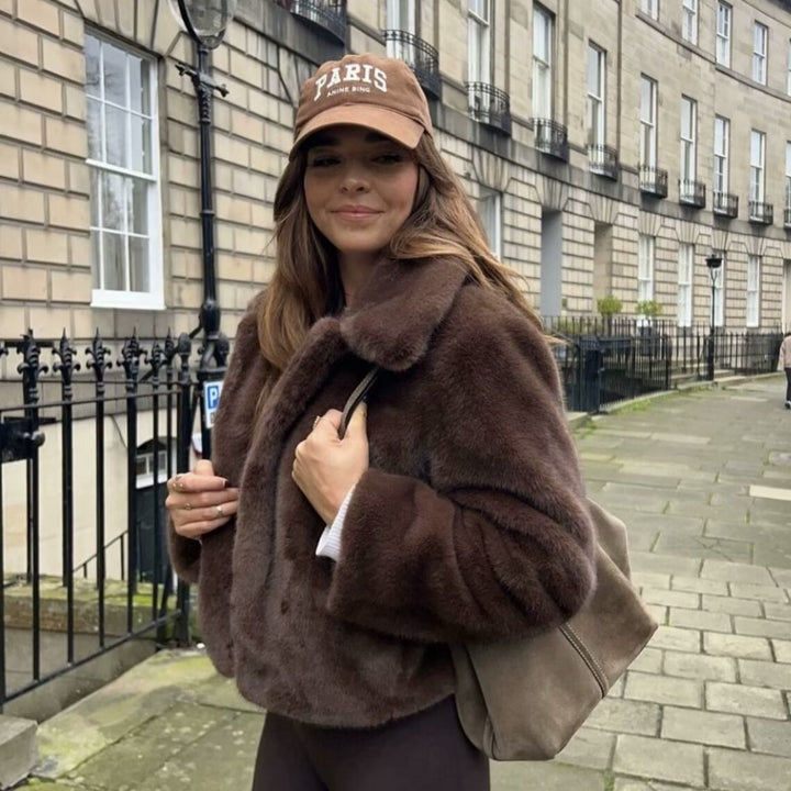 Damen Cropped Kunstfell‑Blouson mit Umlegekragen und weichem Teddy‑Fauxfur Echo Archiv