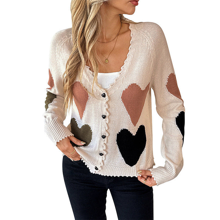 Damen Gestrickter V-Ausschnitt-Cardigan mit Herzintarsien und gewellter Kante Echoarchiv