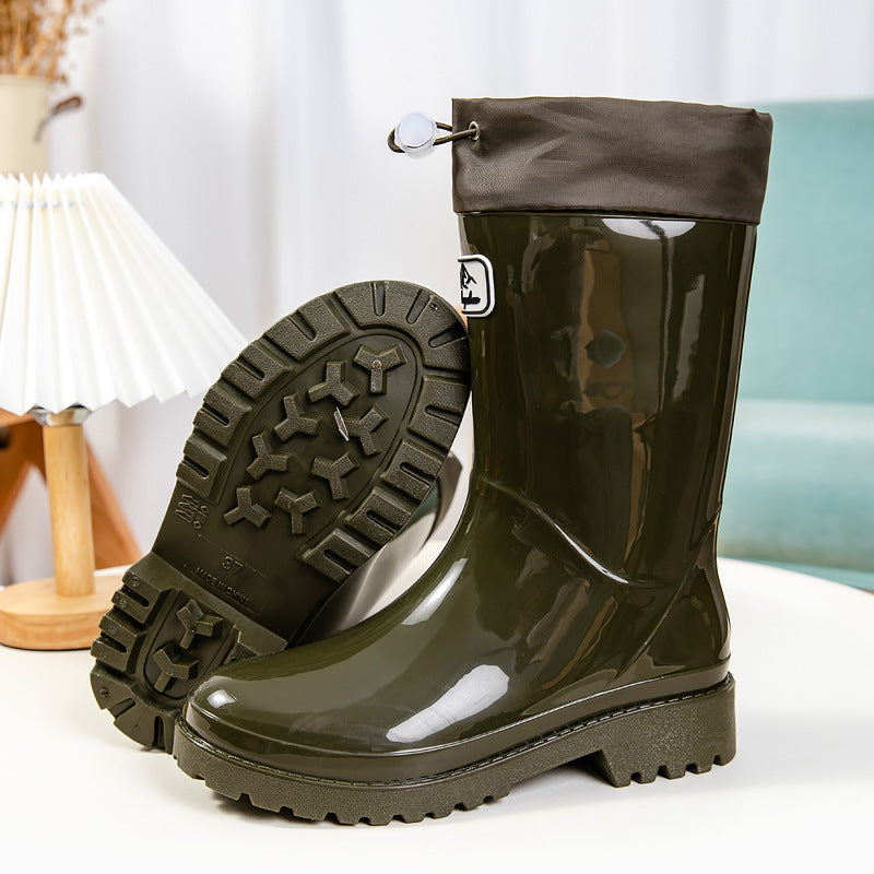 Damen Glänzende knöchelhohe Regenstiefel mit Kordelzug und rutschfester Profilsohle Echoarhiv – Lioré