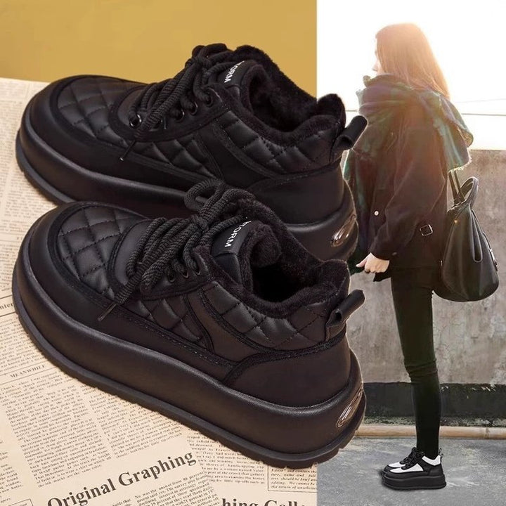 Damen Modische Plateau Sneakers mit Steppdesign Echo Archiv
