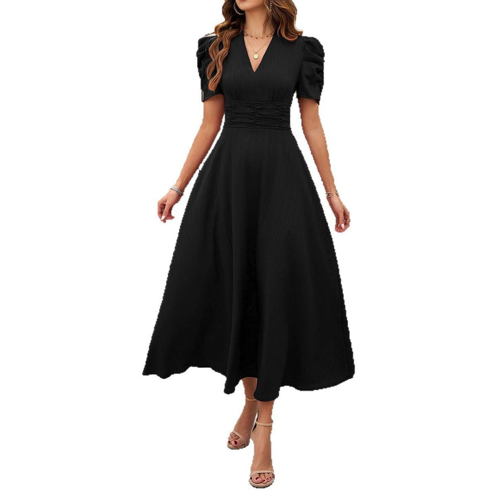 Damen Maxikleid mit elegant verarbeiteten Puffärmeln und taillierter Silhouette Echo Archiv