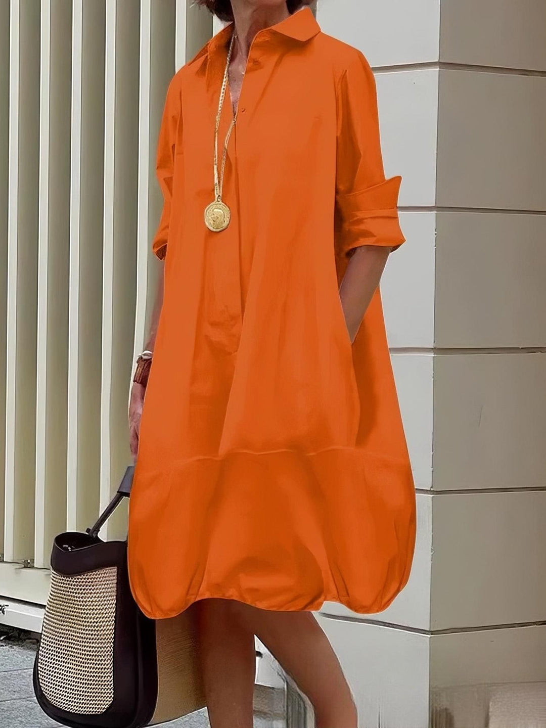 Damen Lässiges Hemdblusenkleid mit weit geschnittenem Saum Echoarchiv