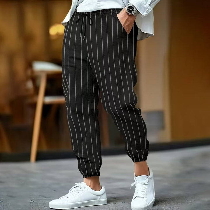 Herren stylische Freizeithose mit elegantem Streifenmuster Echoarchiv