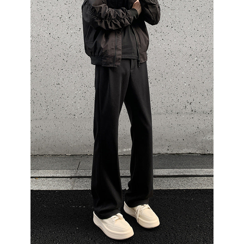 Herren Stylishe und Legere Trainingshose Echo Archive