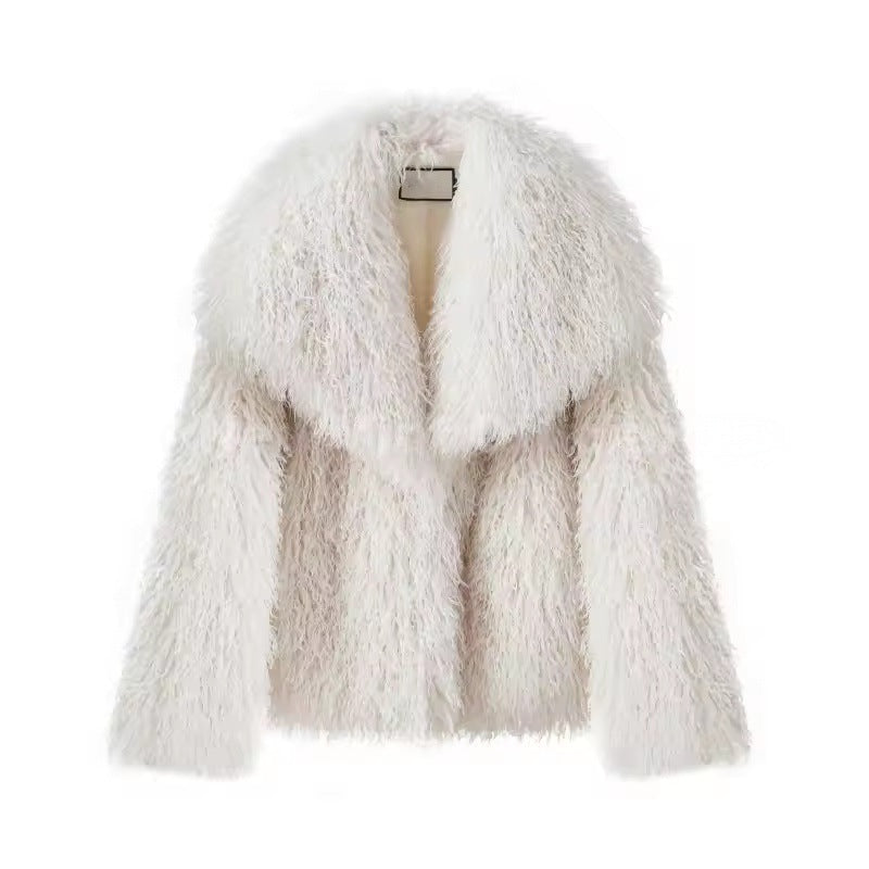 Damen Kurzjacke aus langflorigem Kunstpelz mit extra breitem Schalkragen Echo Archiv