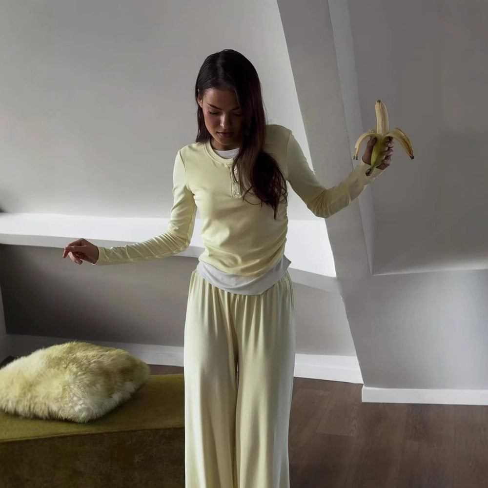 Damen Loungewear-Set aus weichem Modal mit Henley-Knopfleiste und weitem High‑Waist Loungehose – Élanora