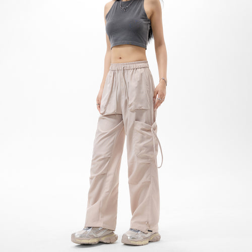 Herren Oversized Cargo‑Bundhose im Baggy‑Utility‑Cut mit Elastikbund, Klapptaschen und verstellbaren Saumabschlüssen Echo Archiv