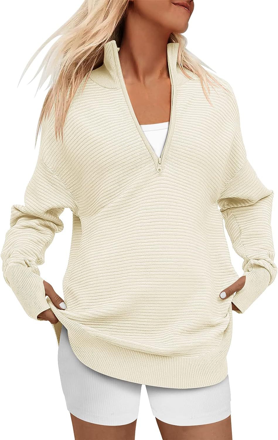 Damen Oversize-Feinstrickpullover mit halbem Reißverschluss, Stehkrragen und Daumenloch-Ärmeln Echo Archiv
