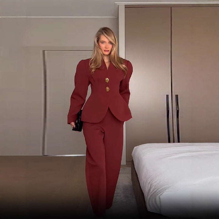 Damen Taillierter Blazer mit Schößchen und weite Hose mit hohem Bund Echo Archiv