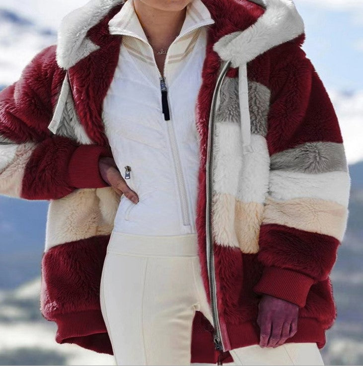 Damen nan oversized gefütterte Kunstfelljacke mit Kapuze, Blockstreifen und gerippten Bündchen Echo Archiv