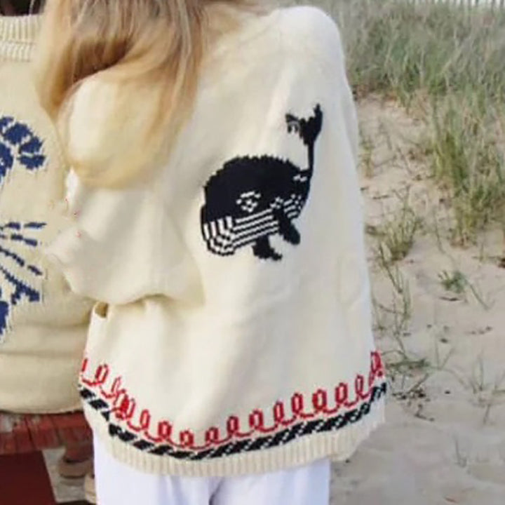 Damen Oversize Strickcardigan mit Walmotiv und nautischer Kontrastbordüre Echoarchiv