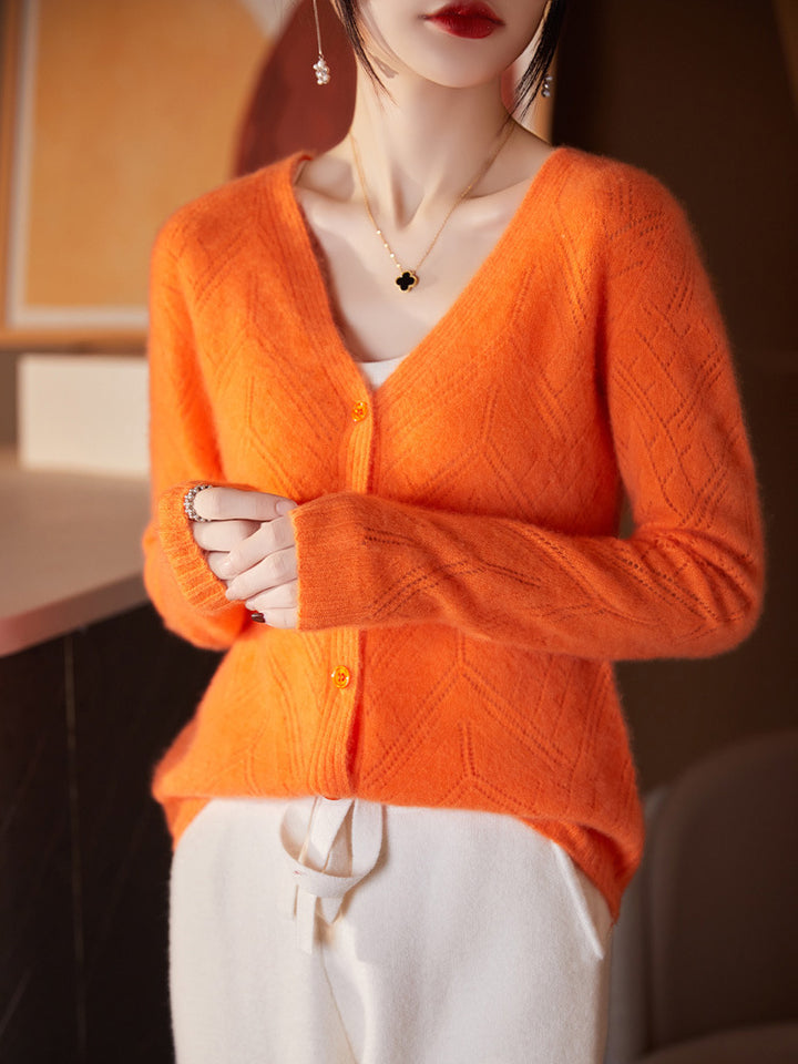 Damen Leichter Ajourcardigan mit geometrischer Lochstruktur und kastiger Kurzform Echoarchiv