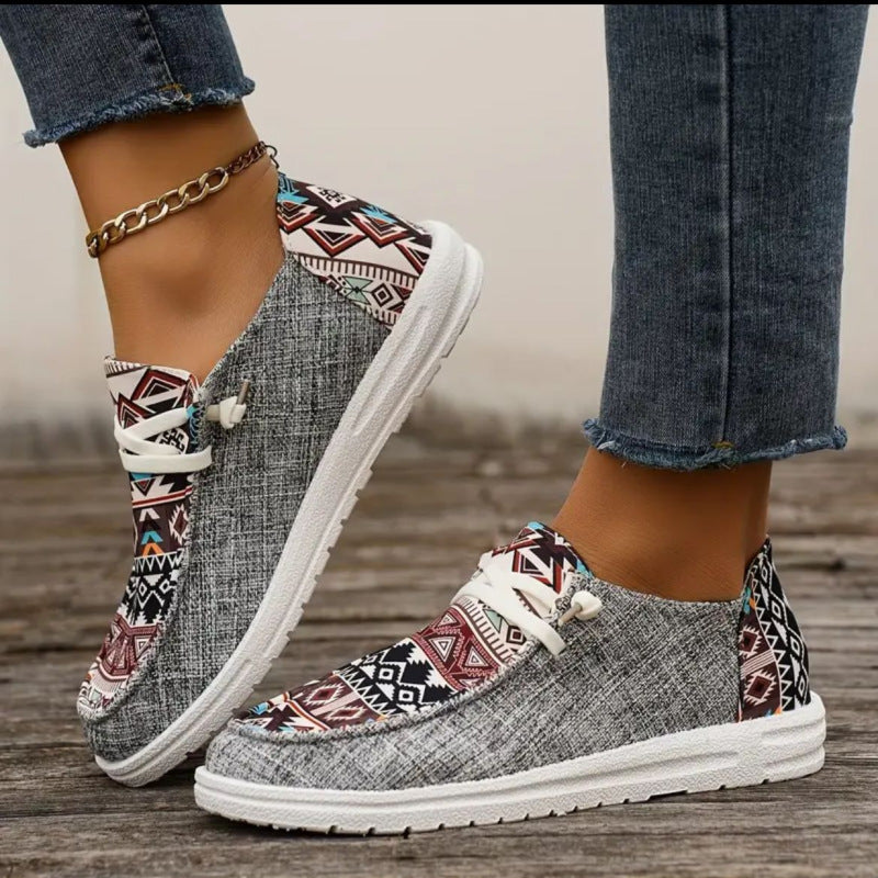 Damen nan leichte Espadrille-Sneaker mit Ethno-Print, Bastbesatz und rutschfester Gummisohle Echo Archiv