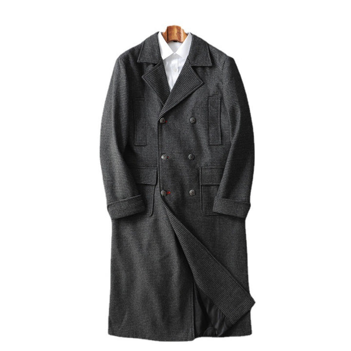 Herren Eleganter lang geschnittener Wollmantel mit Doppelreihe und Pattentaschen Echoarchiv