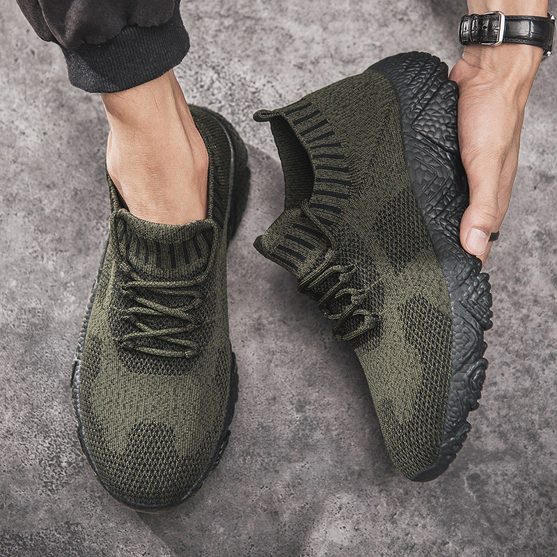 Unisex nan urbaner Strick-Schlupfsneaker mit sockenhaftem Schaft und markanter Profilsohle Echo Archiv