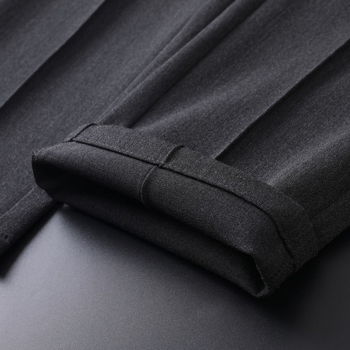 Herren elegante Anzughose mit schmalem Schnitt und seitlichen Taschen Echoarchiv