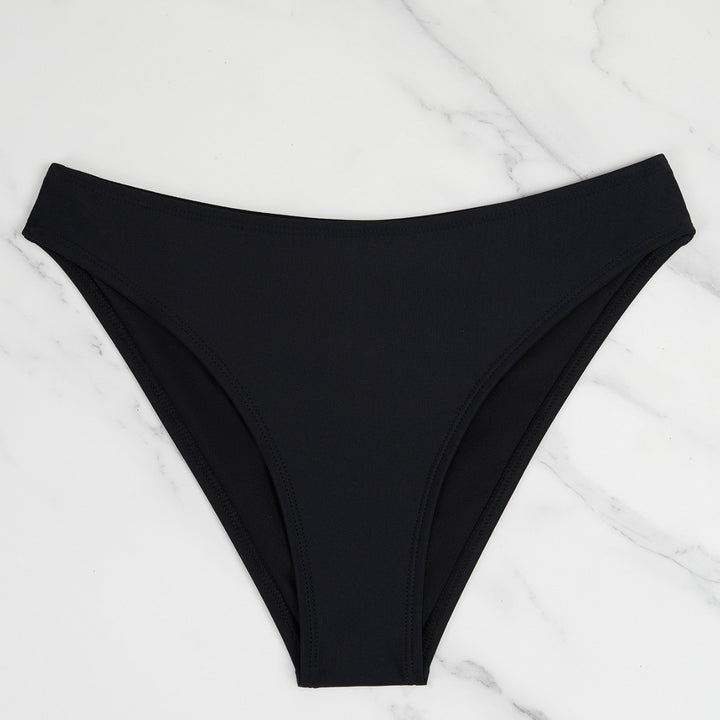 Damen Triangel-Bikini mit anpassbaren Bändern und hohen Beinausschnitten Echo Archiv