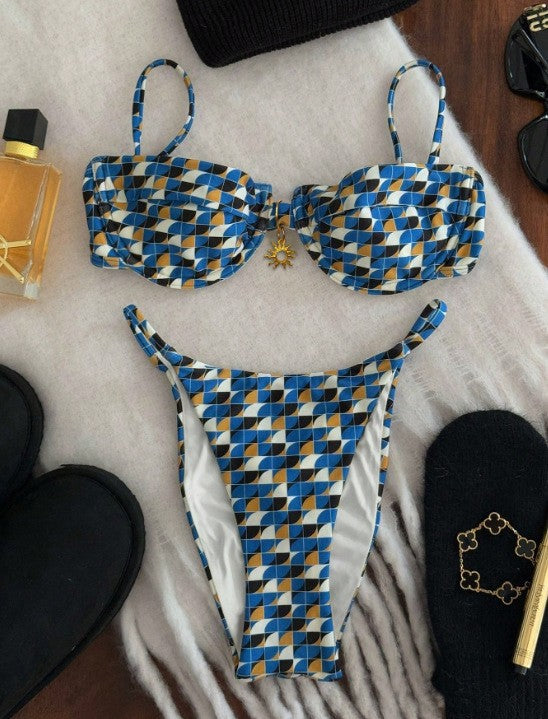 Damen Premium Bikini-Set mit stilvollem Geometric-Muster Echo Archiv