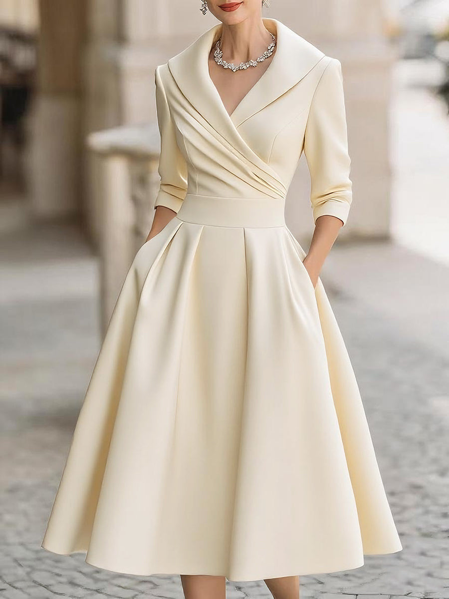 Damen nan elegantes Midikleid mit Wickeloberteil, Dreiviertelärmeln und Eingrifftaschen Echo Archiv