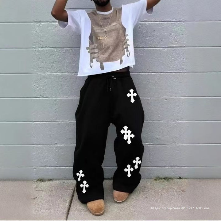 Herren Weite Sweatpants mit Gothic-Kreuz-Print, Tunnelzug & Tiefer Schritt Echo Archiv