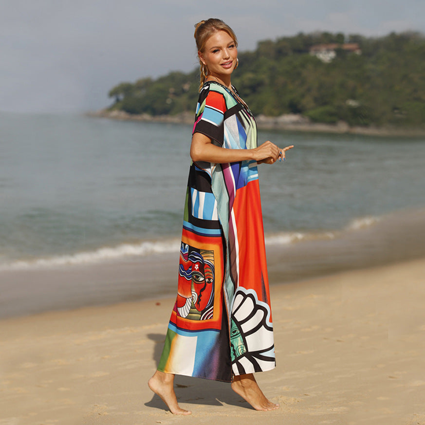 Damen Strandkaftan mit buntem grafischem Design und eleganten Akzenten Echo Archiv