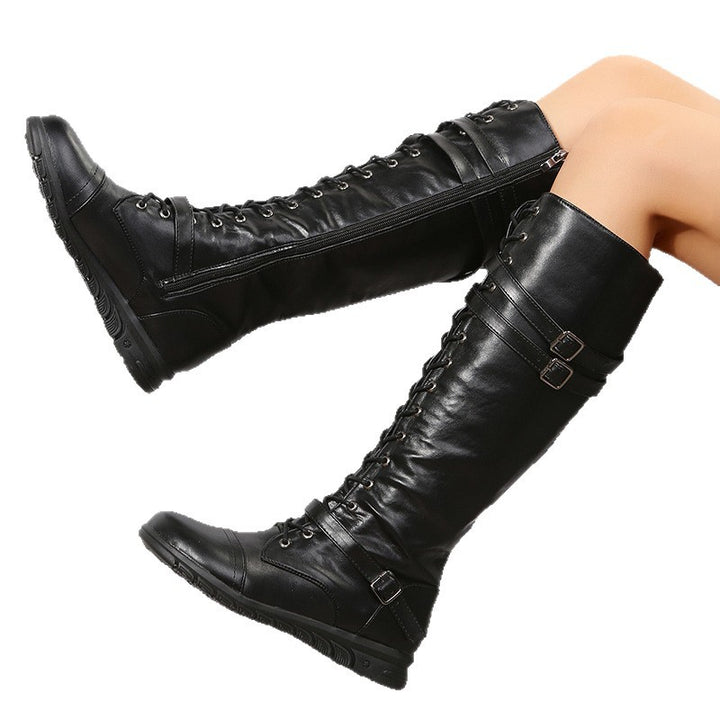 Damen nan kniehohe Military‑inspirierte Schnürstiefel mit seitlichem Reißverschluss verstellbaren Ziergurten und stoßdämpfender Profilsohle Echo Archiv