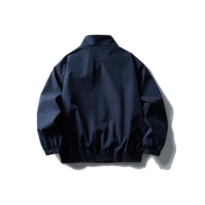 Herren Windbreaker-Jacke im Boxy‑Schnitt mit Stehkragen und elastischem Saum Echoarchiv