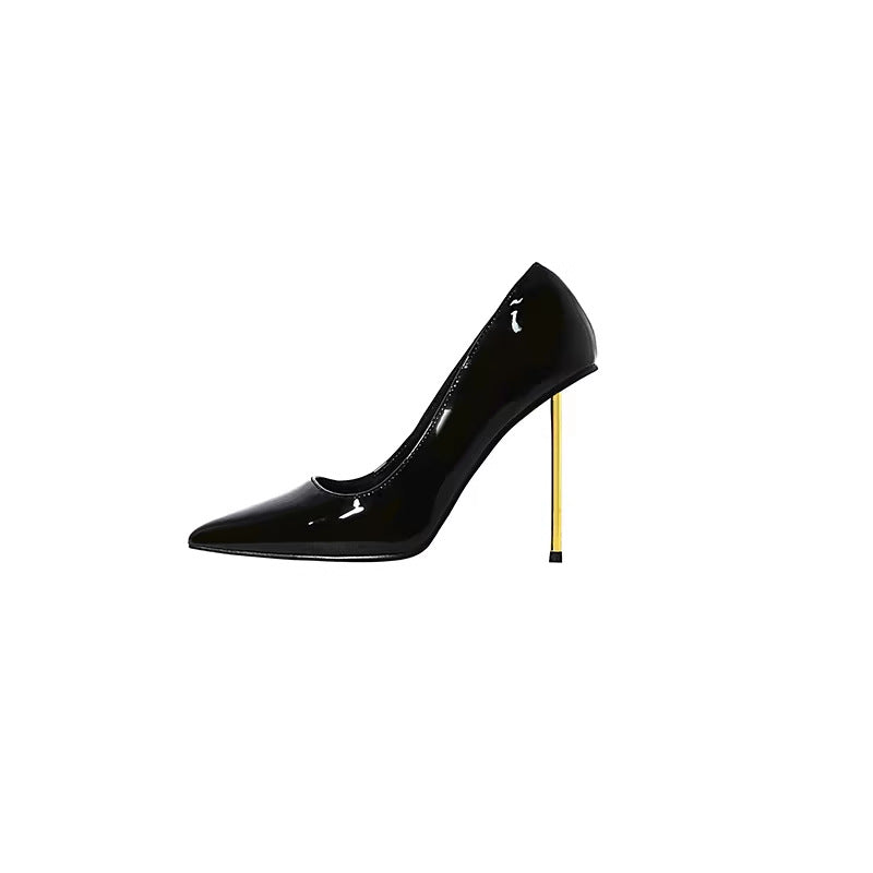 Damen spitze Lackpumps mit ultraschlankem Metallstiletto – Lioré