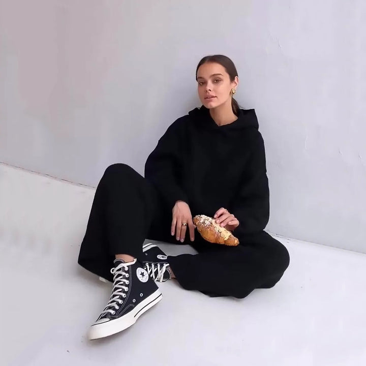 Damen gemütliches Lounge-Set mit Kapuzenpullover, Kängurutasche und weitem Jersey-Hose – Auréline