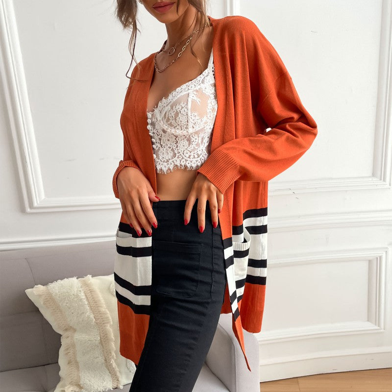 Damen Longline-Cardigan mit Kontraststreifen, aufgesetzten Taschen & Rippbündchen Echoarchiv