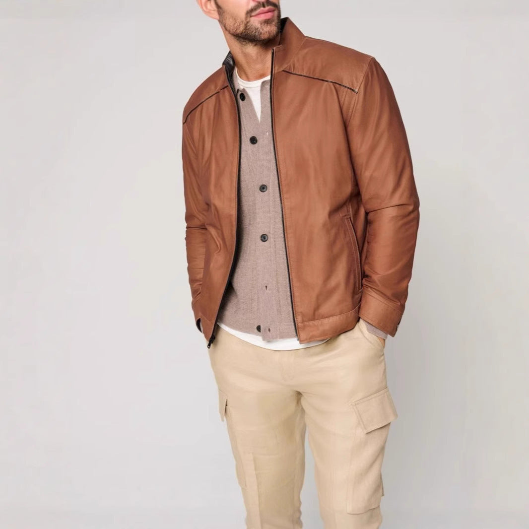 Herren stylische Lederjacke mit modernem Stehkragen und dezenten Kontrastnähten Echoarchiv
