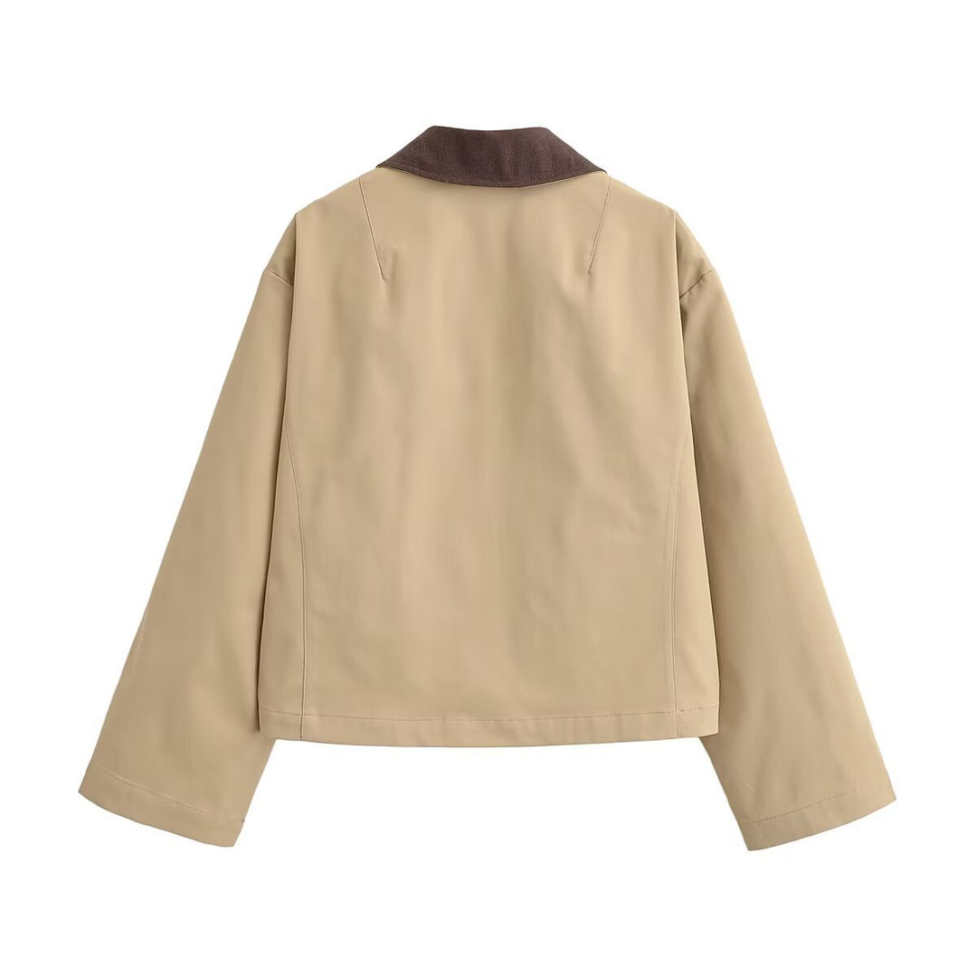 Damen Kurz geschnittene Blousonjacke mit Kontrastkragen und legerer Boxy-Silhouette Echo Archiv