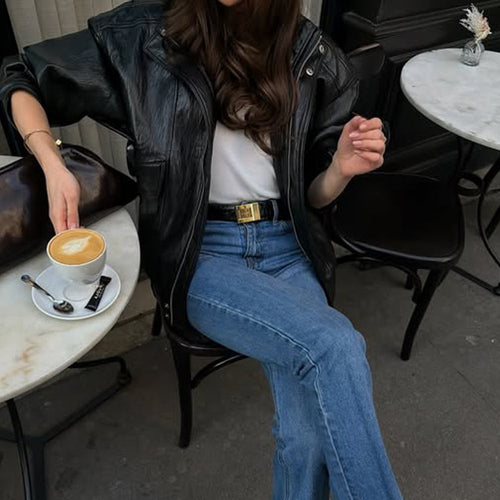 Damen Gerade geschnittene Jeans mit hoher Taille, rohem Saum und leichtem Bootcut Echoarchiv