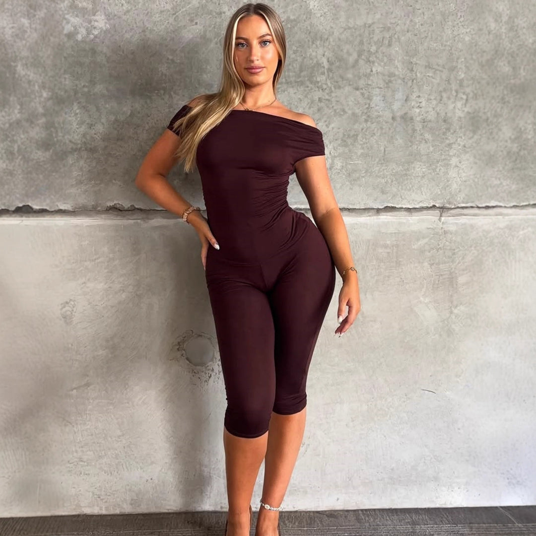 Damen Eleganter Jumpsuit mit Off-Shoulder Design und Raffungen Echo Archiv