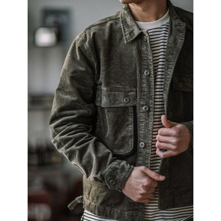 Herren Robustes Kord-Overshirt im Worker-Look mit aufgesetzten Pattentaschen Echoarchiv