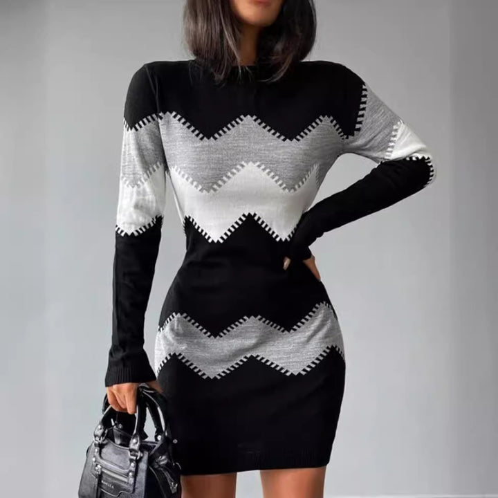 Damen nan Longsleeve-Strickkleid mit Chevron-Muster, geradem Saum und körperumspielender Passform Echo Archiv