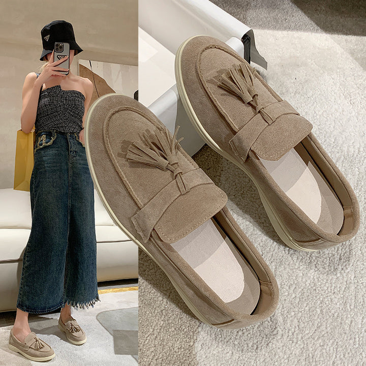 Damen Slipper mit Quasten aus Veloursleder und rutschfester Gummisohle Echo Archiv