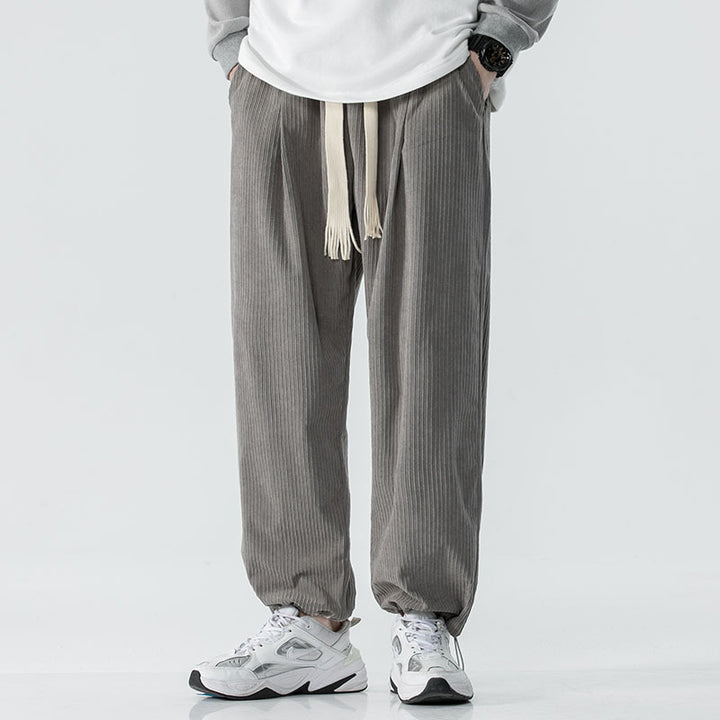 Herren Locker geschnittene Cordhose mit breitem Bein, elastischem Bund und dekorativem Kordelzug Echo Archiv
