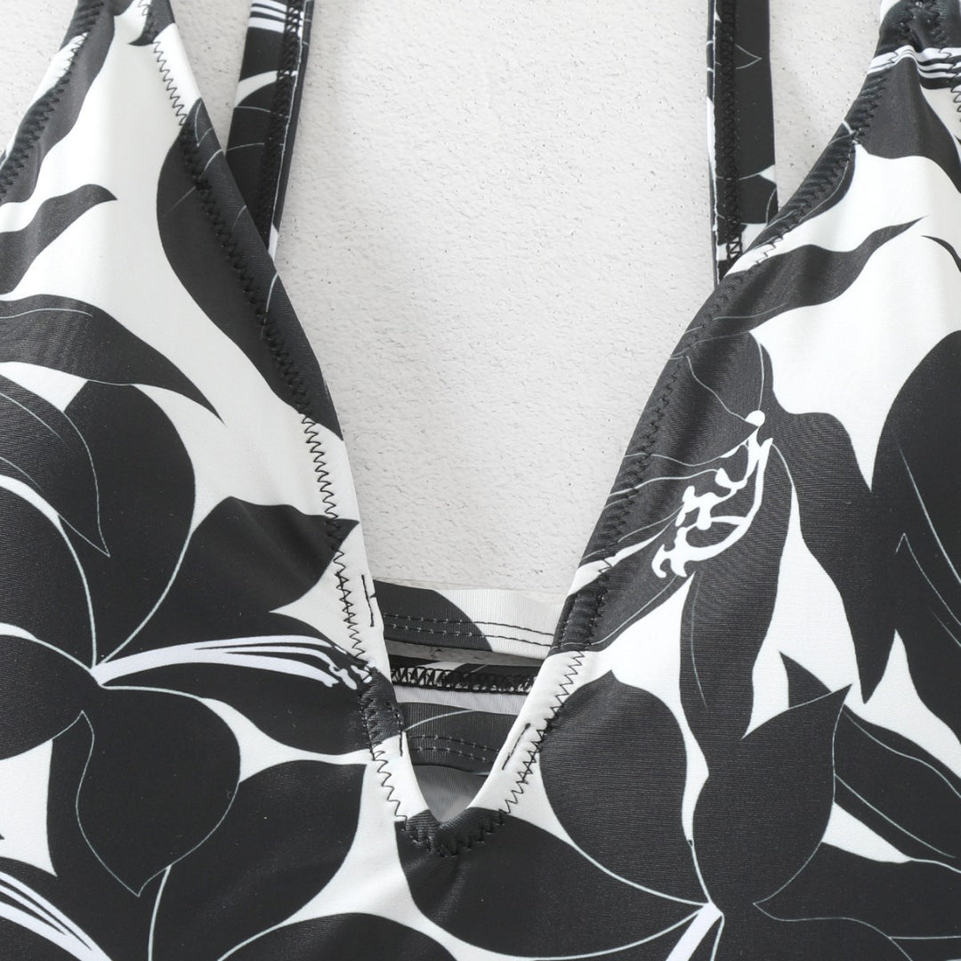 Damen Einteiler Badeanzug mit floralem Design Echo Archiv