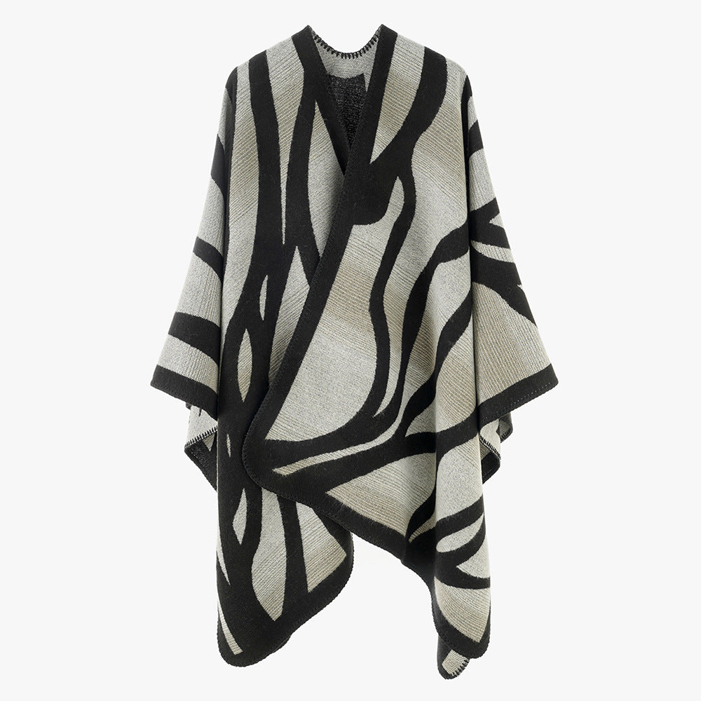 Damen Strukturstrick-Cape mit asymmetrischem Wickelfall und Jacquardmuster – Avérine